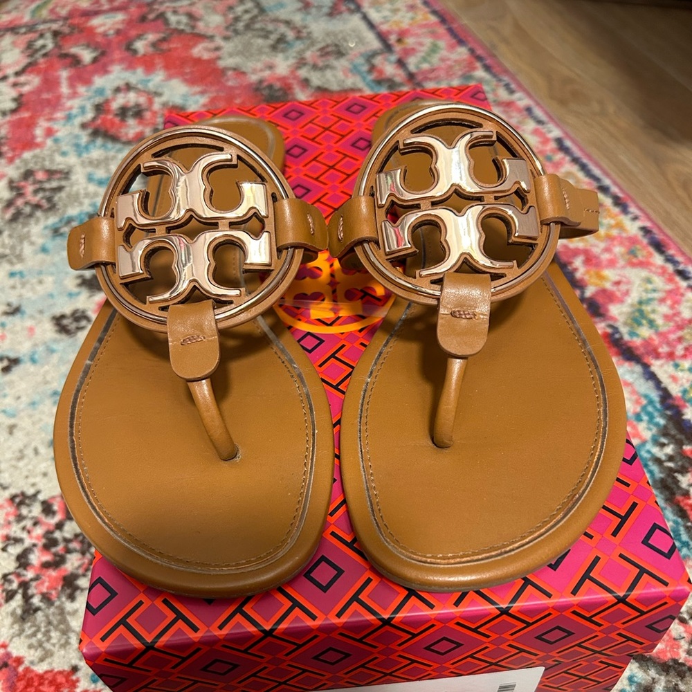 Tory Burch Metal Miller Tan Rose Gold